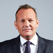 Richard "Dickie" Hodges | Nomura Asset Management